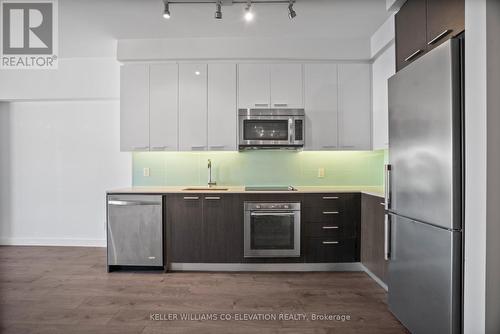 403 - 1075 Queen Street E, Toronto, ON - Indoor Photo Showing Kitchen With Stainless Steel Kitchen With Upgraded Kitchen