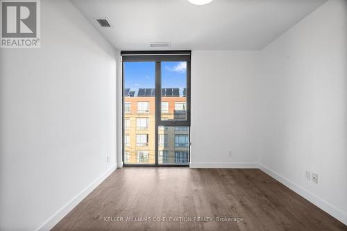 403 - 1075 Queen Street E, Toronto, ON - Indoor Photo Showing Other Room