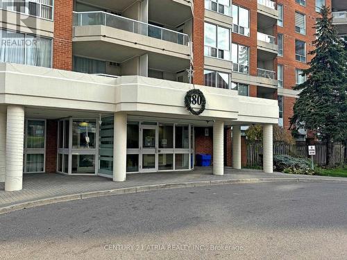 104 - 480 Mclevin Avenue, Toronto, ON - Outdoor