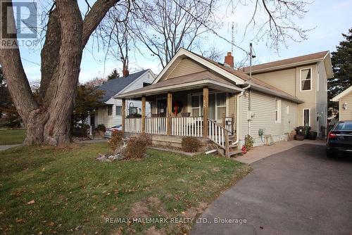 Main Fl - 35 St Quentin Avenue, Toronto, ON - Outdoor With Deck Patio Veranda