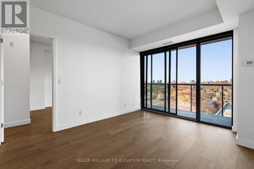 703 - 109 Vaughan Road, Toronto, ON - Indoor Photo Showing Other Room