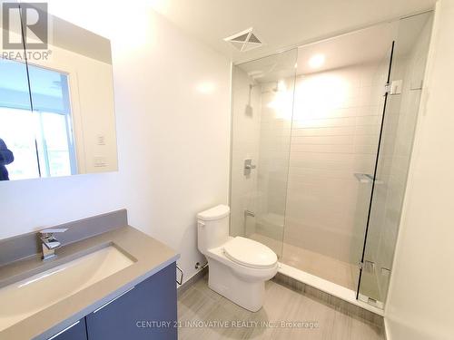 717 - 2033 Kennedy Road, Toronto, ON - Indoor Photo Showing Bathroom