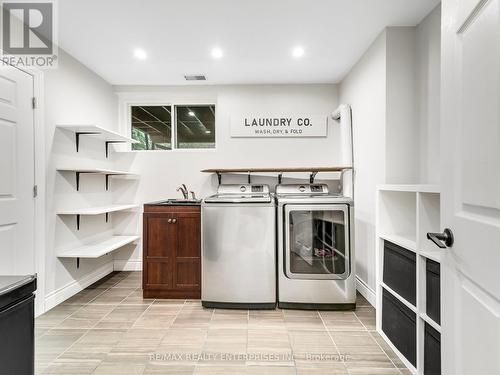 35 Wasslow Avenue, Georgina, ON - Indoor Photo Showing Laundry Room