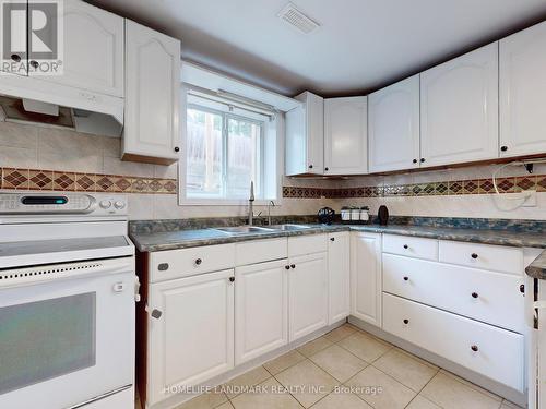 48 Vincent Street, Newmarket, ON - Indoor Photo Showing Kitchen With Double Sink