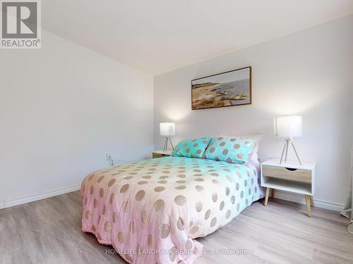 48 Vincent Street, Newmarket, ON - Indoor Photo Showing Bedroom