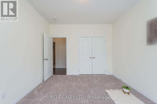 15 Eberly Woods Drive, Caledon, ON - Indoor Photo Showing Other Room