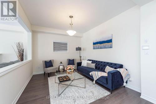 15 Eberly Woods Drive, Caledon, ON - Indoor Photo Showing Living Room