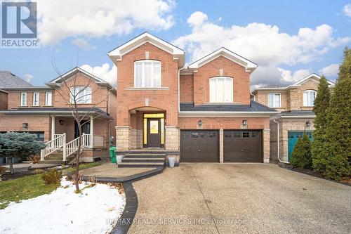 77 Crown Victoria Drive, Brampton, ON - Outdoor With Deck Patio Veranda With Facade