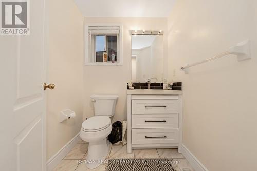 77 Crown Victoria Drive, Brampton, ON - Indoor Photo Showing Bathroom