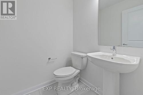 166 Invention Boulevard, Ottawa, ON - Indoor Photo Showing Bathroom