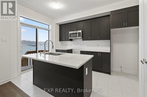 166 Invention Boulevard, Ottawa, ON - Indoor Photo Showing Kitchen With Double Sink