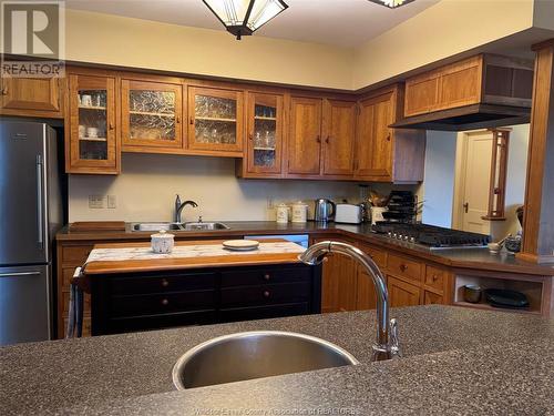 5080 Malden Road, Windsor, ON - Indoor Photo Showing Kitchen With Double Sink