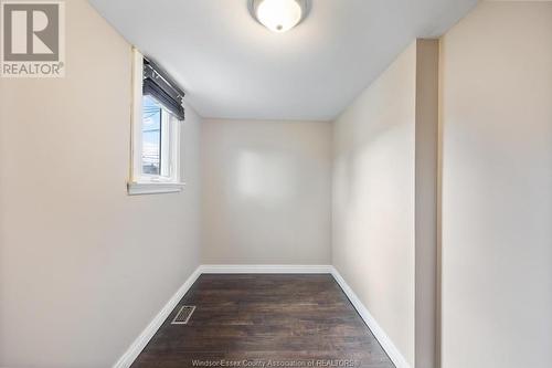 835 Moy Avenue Unit# Main, Windsor, ON - Indoor Photo Showing Other Room