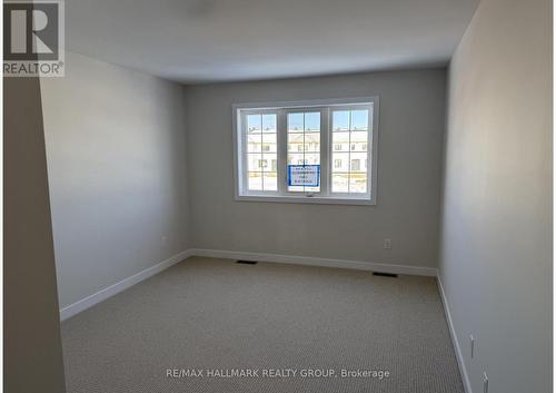 217 Massalia Crescent, Ottawa, ON - Indoor Photo Showing Other Room