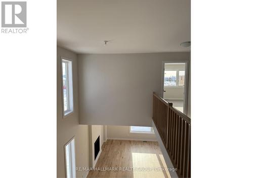 217 Massalia Crescent, Ottawa, ON - Indoor Photo Showing Other Room