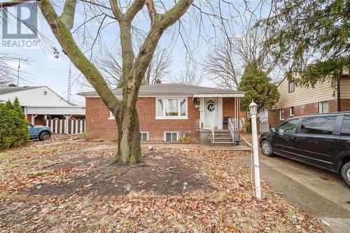 3302 Curry Avenue Unit# Lower, Windsor, ON - Outdoor