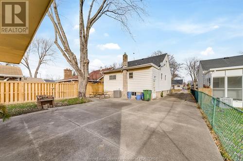 2329 Parent Avenue, Windsor, ON - Outdoor