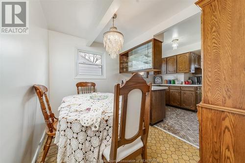 2329 Parent Avenue, Windsor, ON - Indoor Photo Showing Dining Room