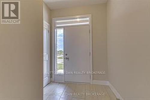 350 Edgevalley Road, London, ON - Indoor Photo Showing Other Room