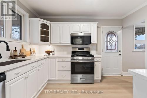 38 Tulloch Drive, Ajax (South East), ON - Indoor Photo Showing Kitchen