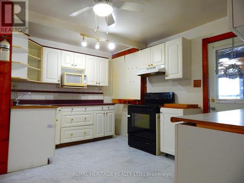 256 Trout Lake Road, Bancroft, ON - Indoor Photo Showing Kitchen