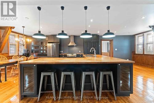 26 Charbonneau Street, Mcnab/Braeside, ON - Indoor Photo Showing Kitchen With Upgraded Kitchen