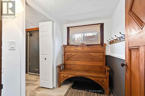 26 Charbonneau Street, Mcnab/Braeside, ON - Indoor Photo Showing Other Room