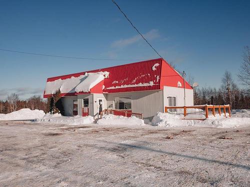 Frontage - 240 Route 138 E., Forestville, QC - Outdoor