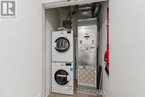 910 - 180 George Street, Ottawa, ON - Indoor Photo Showing Laundry Room