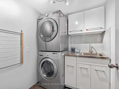 21 Page Ave, Toronto, ON - Indoor Photo Showing Laundry Room