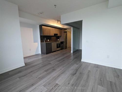 1707-395 Bloor St E, Toronto, ON - Indoor Photo Showing Kitchen