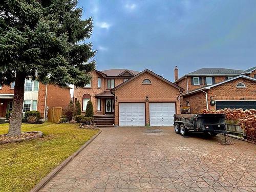 26 Intrepid Dr, Whitby, ON - Outdoor With Facade