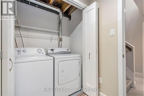 1304 Avenue P Avenue, Ottawa, ON - Indoor Photo Showing Laundry Room