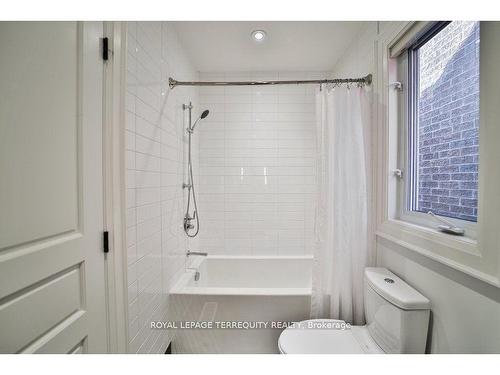 84 Blantyre Ave, Toronto, ON - Indoor Photo Showing Bathroom