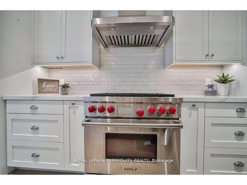 84 Blantyre Ave, Toronto, ON - Indoor Photo Showing Kitchen With Upgraded Kitchen