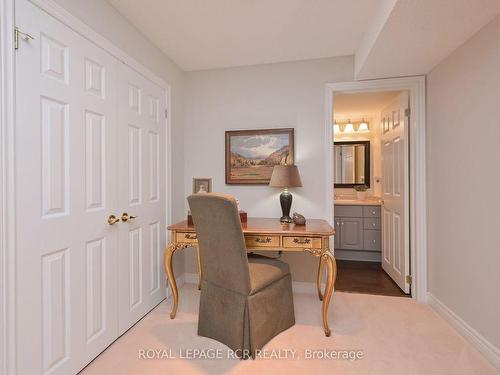 13 Briar Gate Way, New Tecumseth, ON - Indoor Photo Showing Office