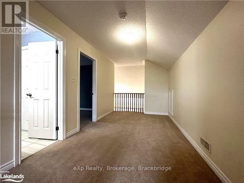 34 Starboard Circle, Wasaga Beach, ON - Indoor Photo Showing Other Room