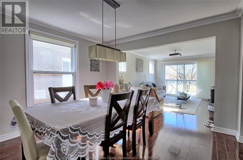 810 Chilver Road, Windsor, ON - Indoor Photo Showing Dining Room