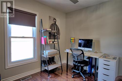 810 Chilver Road, Windsor, ON - Indoor Photo Showing Office