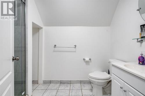 1148 Highway 77, Leamington, ON - Indoor Photo Showing Bathroom