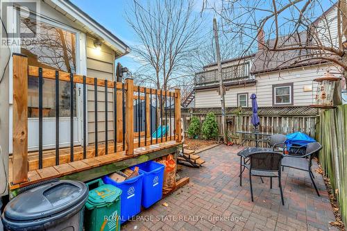 62 Houghton Avenue N, Hamilton, ON - Outdoor