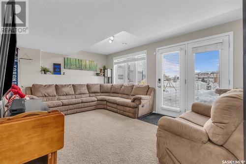 138 Allwood Crescent, Saskatoon, SK - Indoor Photo Showing Living Room