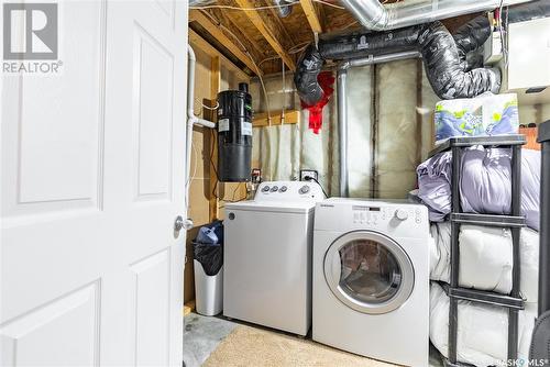 138 Allwood Crescent, Saskatoon, SK - Indoor Photo Showing Laundry Room