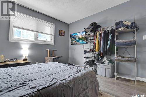 4801 8Th Avenue, Regina, SK - Indoor Photo Showing Bedroom