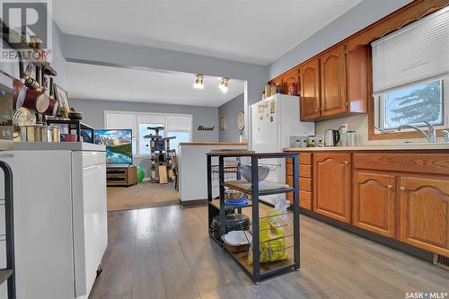 4801 8Th Avenue, Regina, SK - Indoor Photo Showing Kitchen