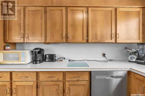 51 Boucher Crescent, Regina, SK - Indoor Photo Showing Kitchen