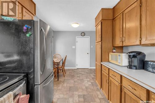 51 Boucher Crescent, Regina, SK - Indoor Photo Showing Kitchen