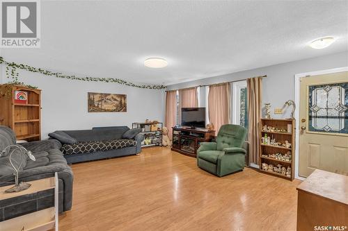 51 Boucher Crescent, Regina, SK - Indoor Photo Showing Living Room