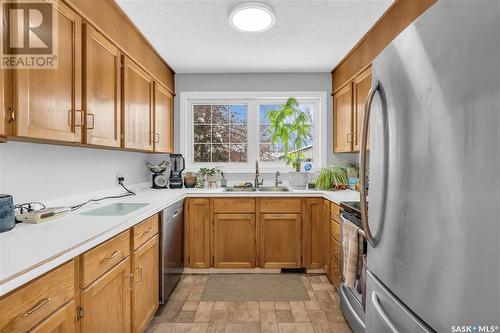 51 Boucher Crescent, Regina, SK - Indoor Photo Showing Kitchen