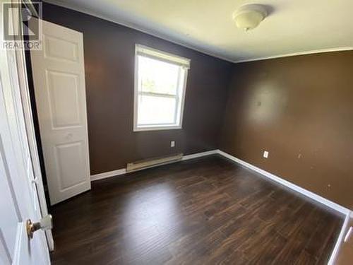 2 Main Road, New Chelsea, NL - Indoor Photo Showing Other Room